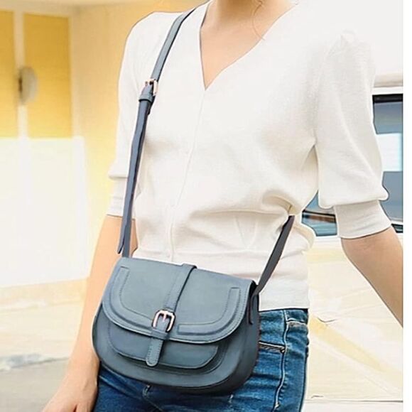 Cross body saddle bag - Picture 1 of 8